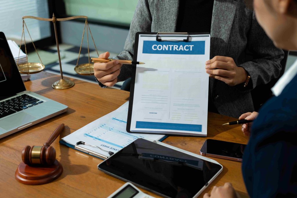 Why the Best Lawyers in Dubai Are Trusted for High-Stakes Legal Decisions